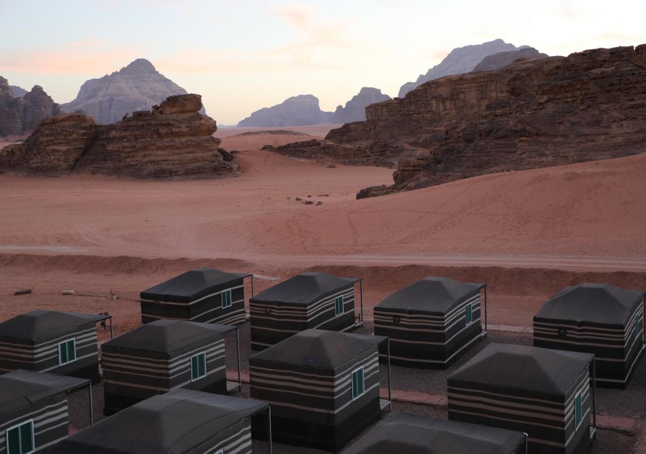 Rum Planet Camp ワディ ・ラム エクステリア 写真